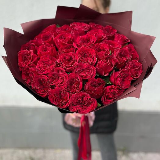 Шикарный букет из красной розы