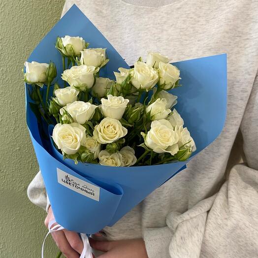 Моно из кустовых роз Сноуфлейк