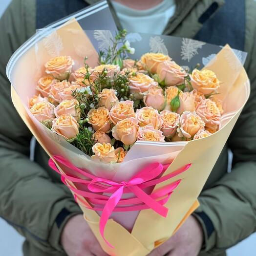 Кустовые пионовмдные розы
