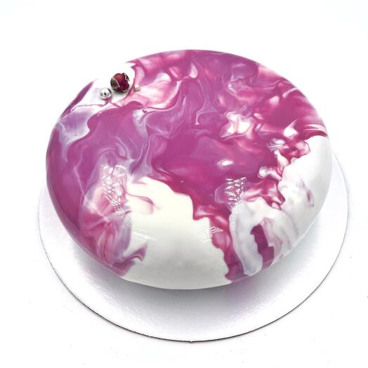 Муссовый торт с двумя начинками: клубника и ваниль