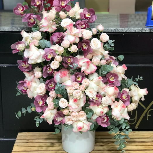 Bloomed Elegance Box
