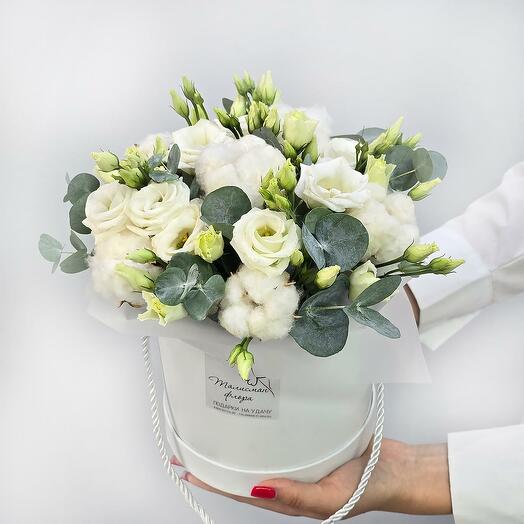Сладкий сон Белая композиция из хлопка в коробке