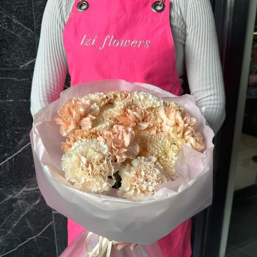 Ramo de Dianthus y crisantemos