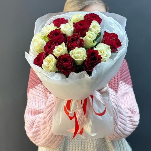 Букет из 21 розы 40 см