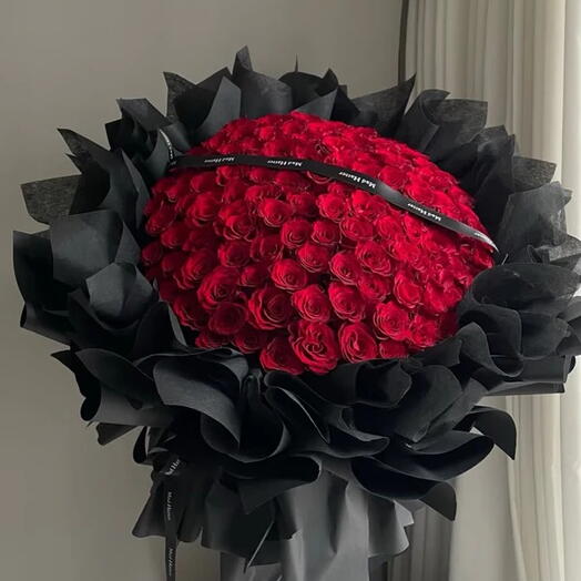 99 Premium Red Roses -- Princess Style