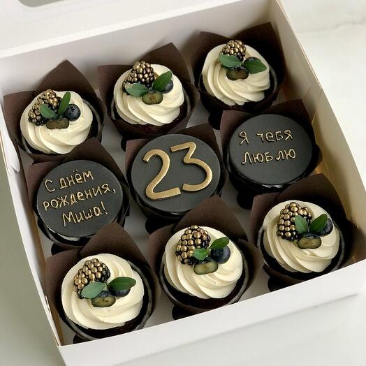 Cupcakes for a man's birthday