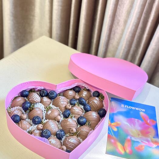 Клубника в шоколаде лучше букета съедобного 😍💖