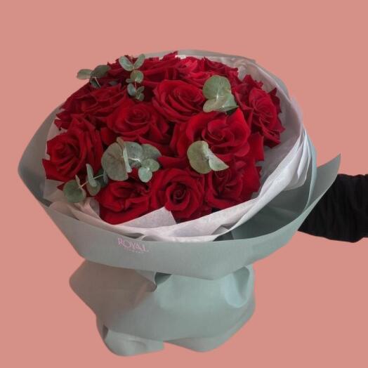 Букет из 13 роз