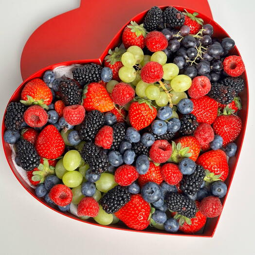 Набор ягод в сердце 1500гр