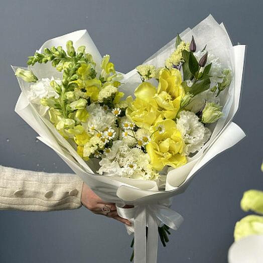 Сборный букет Spring bunch