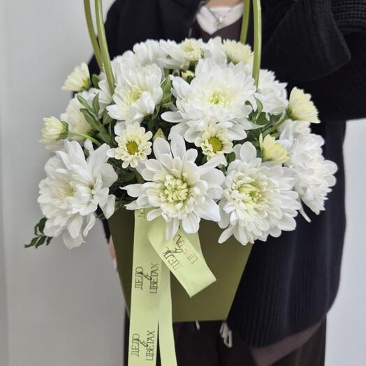 Композиция из хризантем