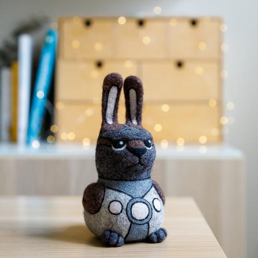 Войлочная игрушка Оберег Зайцеворобушек