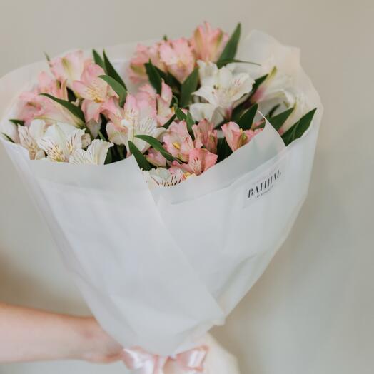 Моно из альстромерий