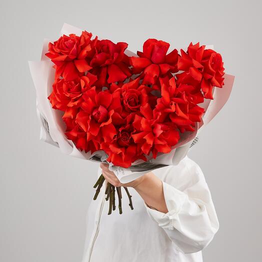 Ramo de 11 rosas francesas rojas Ramo 303 Buket in Moscow