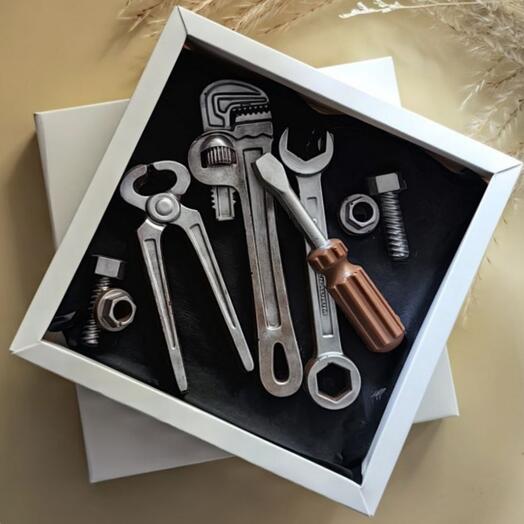 Шоколадные инструменты подарок мужчине, папе, другу, парню, дедушке