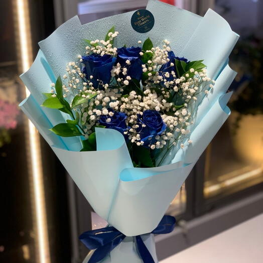 Blue rose bouquet blue wrapping
