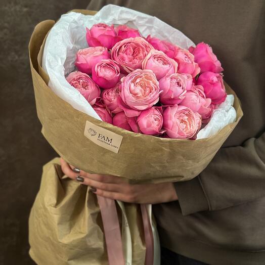 Мнобукет кустовой пионовидной розы Silva Pink