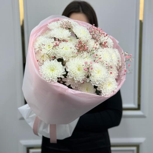 Хризантема с гипсофилой