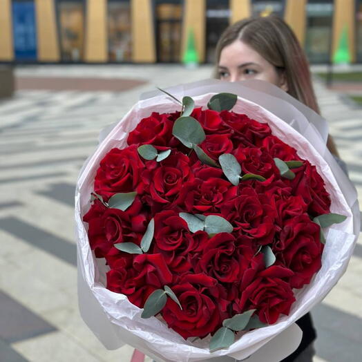 Букет из красных французских роз