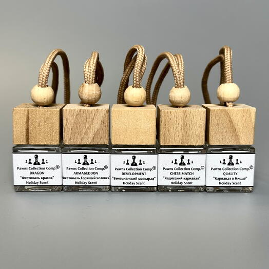 Праздничная коллекция Pawns Collection 5 в 1 ароматизаторов для автомобиля Holiday Scent 40 мл