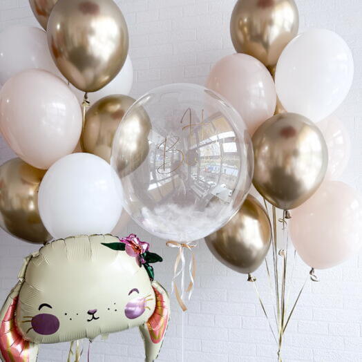 Шары на день рождения девочки с шаром с перьями и зайкой