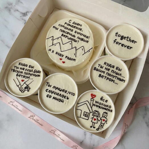 Комбо набор бенто+5cake to go на день рождения мужу парню с теплыми надписями
