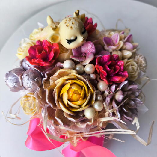 Шоколадная компазиция с оленёнком 2