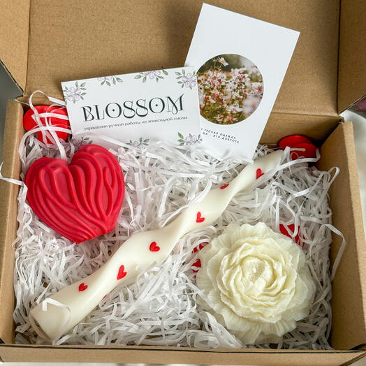 Набор ароматичеких свечей в подарок девушке жене подруге на 8 марта