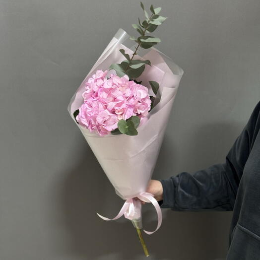 Букет из pink гортензии и эвкалипта