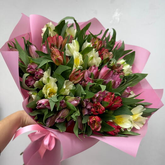 Alstroemeria 15 pieces