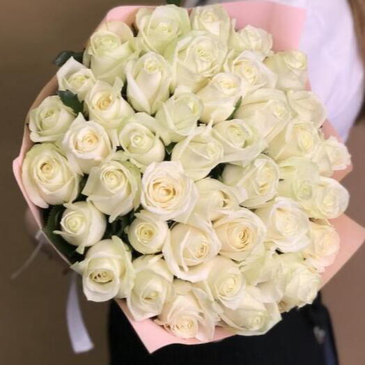 Букет из белых роз 51 шт