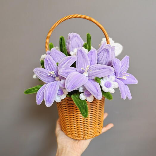 Букет сиреневый из цветов ручной работы