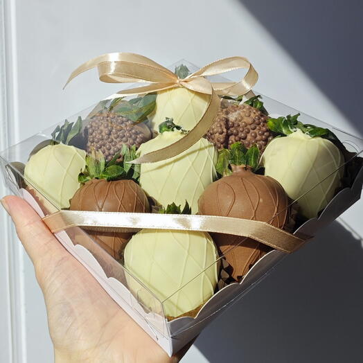 Клубника в шоколаде, 9 шт на подарок 🎁