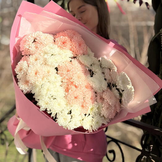 Букет хризантем — шикарный, пышный с доставкой 🌼