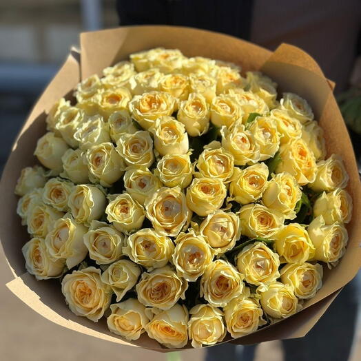 Букет пионовидных роз Buttercup