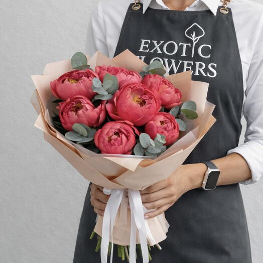 Коралловые пионы