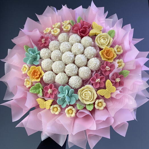 🩷💛🩵 Дофаминовый букет с шоколадными весенними цветами, бабочками и воздушными Рафаэлло