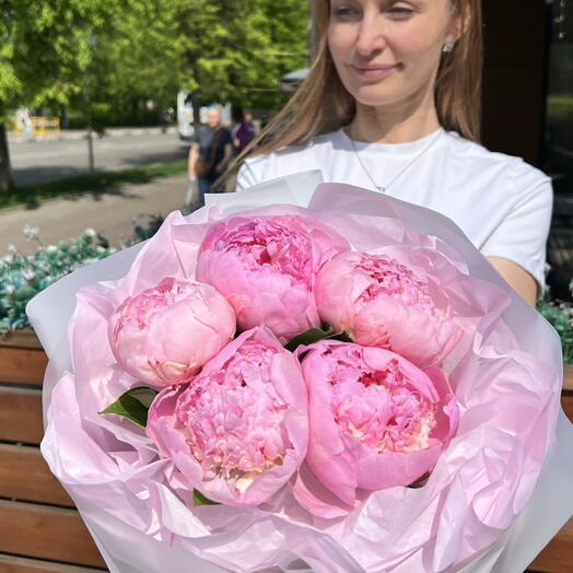 Розовые пионы мини