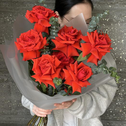 Нина ( роза нина с эвкалиптом )