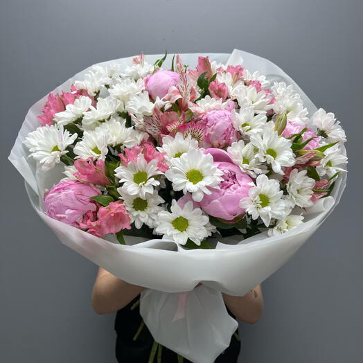 Букет микс с пионами 🌸🩷