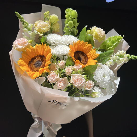 Bouquet with sunflower