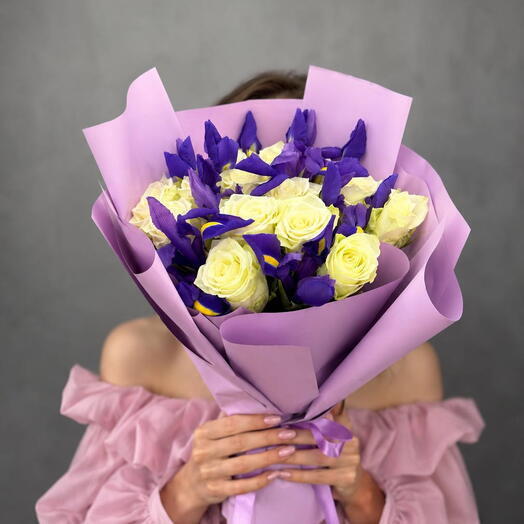 💜 Букет из белой Розы и ирисов