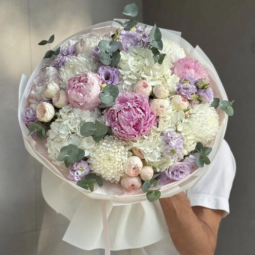 Пионы и гортензии 💗