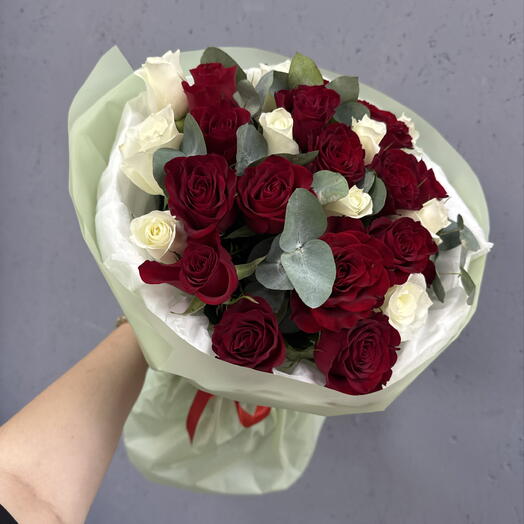 Микс из 23 роз