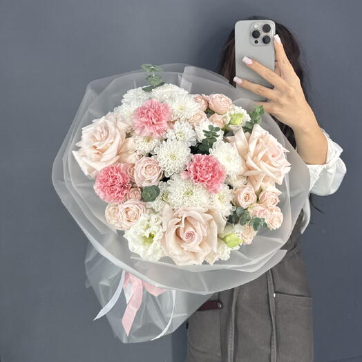 Авторский букет💕 Роза Кустовая, Роза Французская, Диантус, Эустома, Хризантема и Эвкалипт
