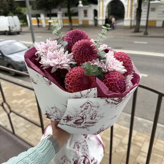 Черничный круассан