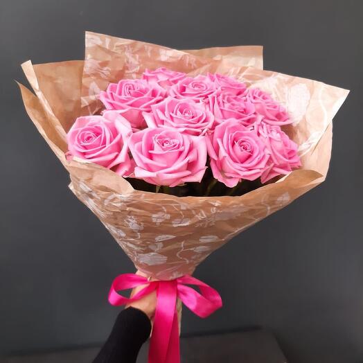 11 Aqua Roses in a compressed craft