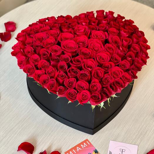 101 Red Roses | Black Box Heart