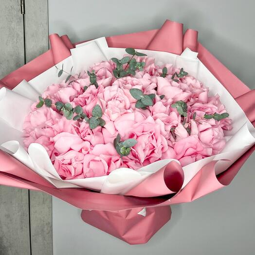 Pink roses