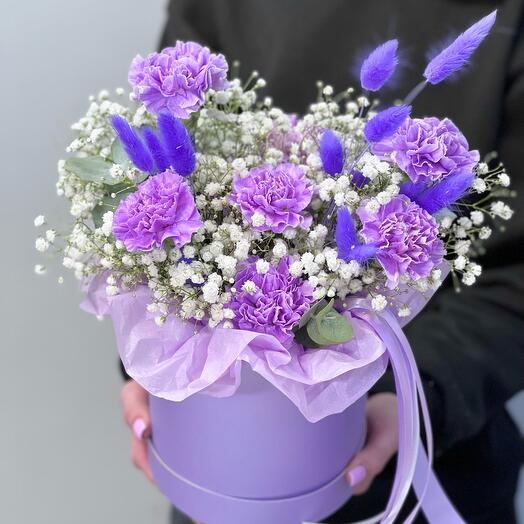 Сиреневая коробочка с лунными диантусами